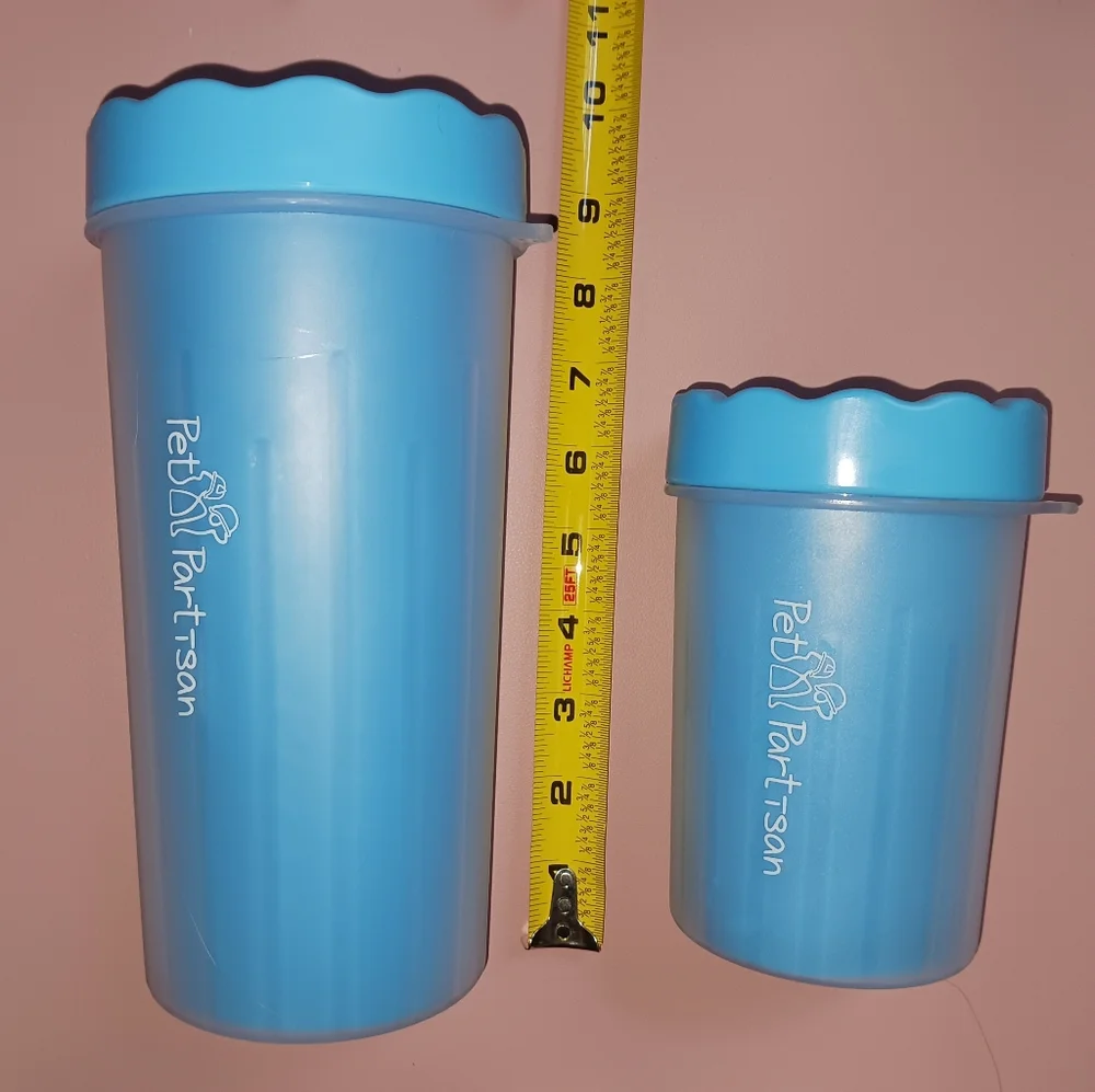 Dog Paw Cleaner - Portable Pet Paw Washer Cup, Silicone Scrabber, Blue, Large
